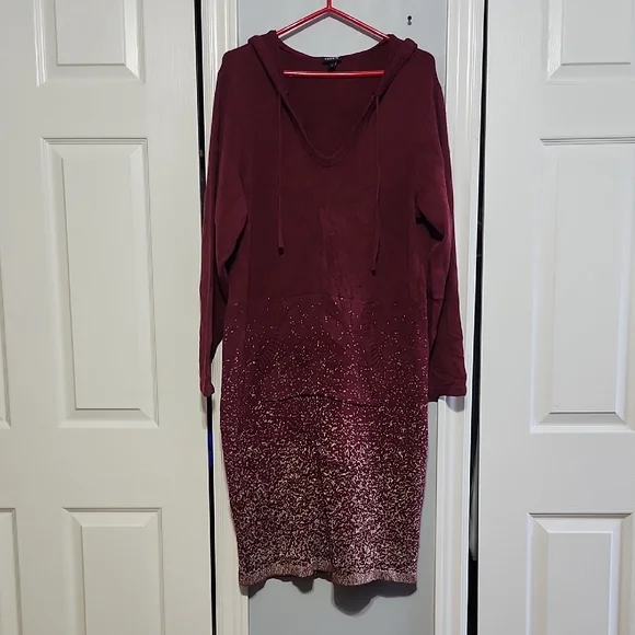 Torrid Burgundy Long Sleeve Hoodie Dress - Picture 3 of 9